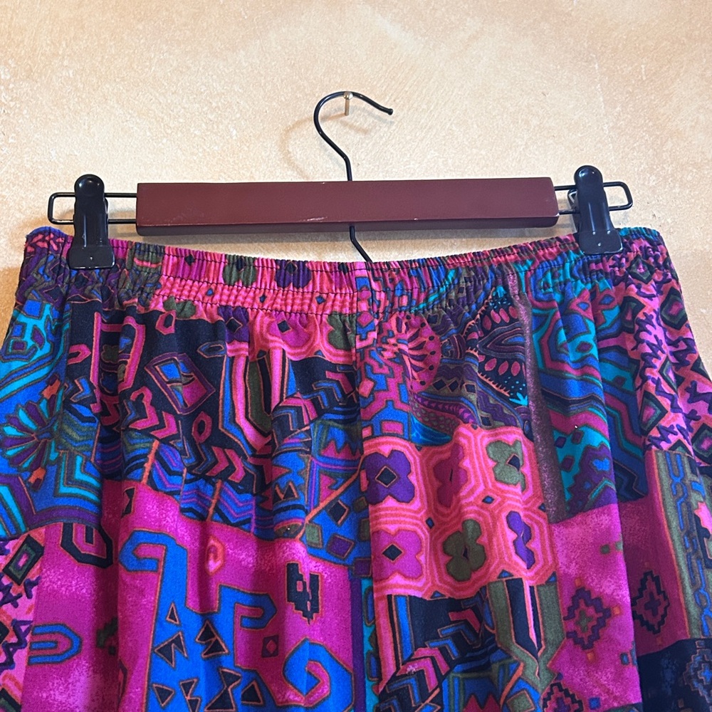 Colorful Geometric Print Skirt - Picture 2 of 7